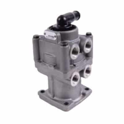 Foot Valve - Wabco (VOLVO: 1613328 DAF: 1505070, 1506783 RENAULT: 5021170166)