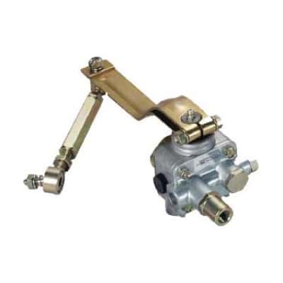 LEVELLING VALVE ASSEMBLY - SUITS JAPANESE (RH SIDE)